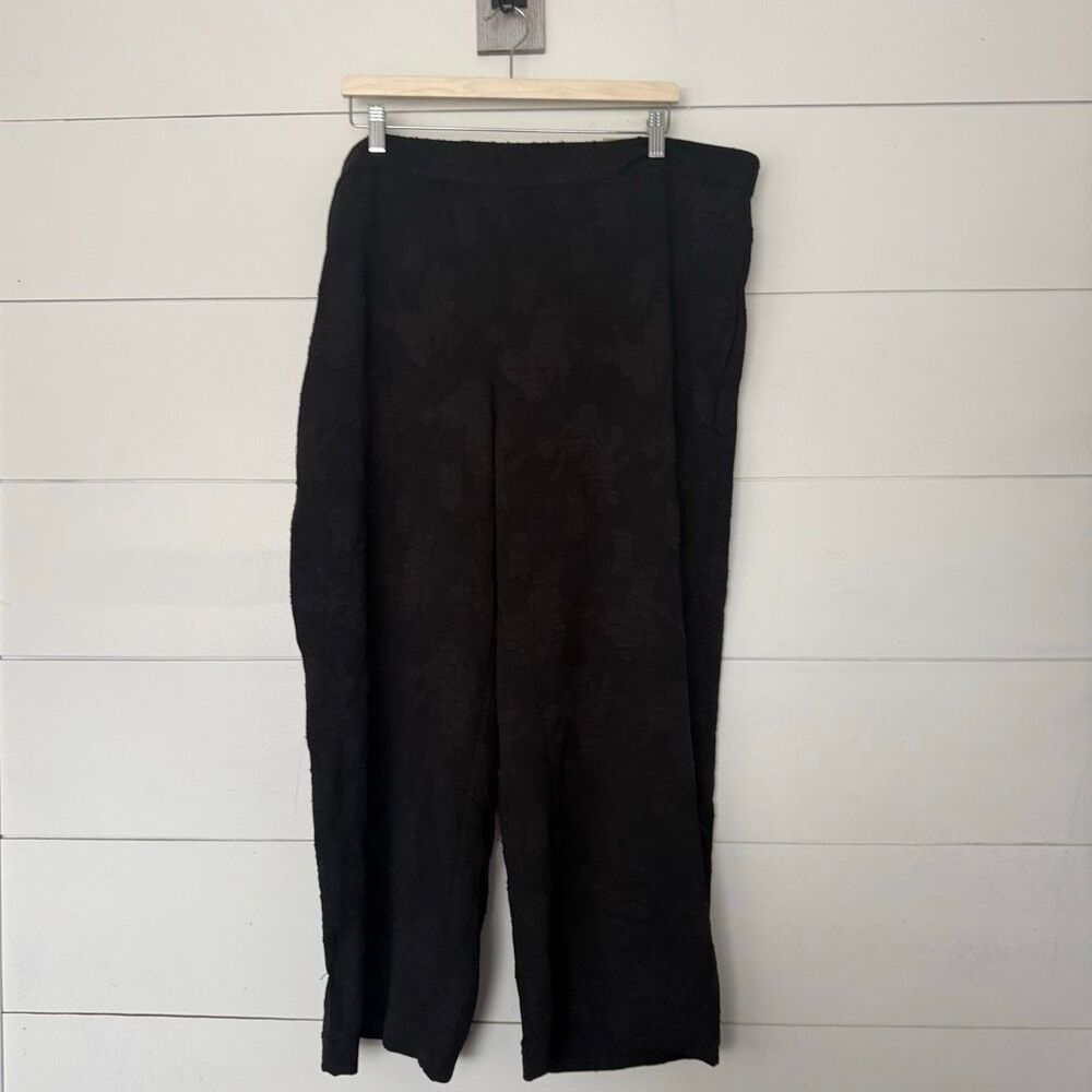 Chico’s Women’s 4 Black Lace Patterned Pull on Straight Ankle Pants New